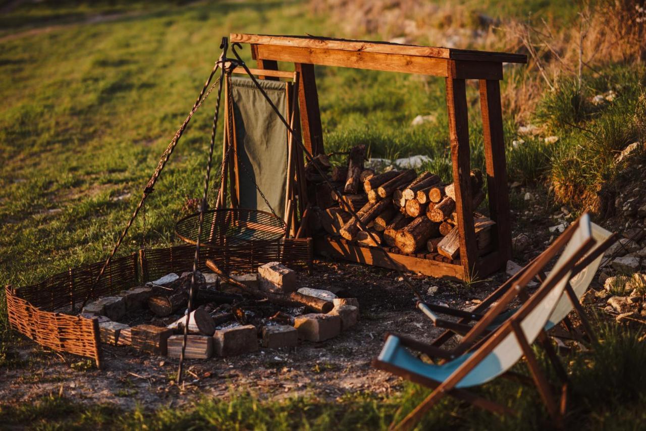 Jurty Z Widokiem, Prywatna Balia- Dzikolas Glamping Краснобруд Экстерьер фото